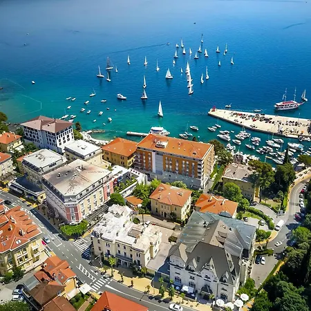 Blue Wave View Apartment